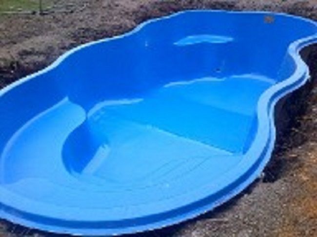 Pool Installation in Etobicoke to Bolton, Caledon